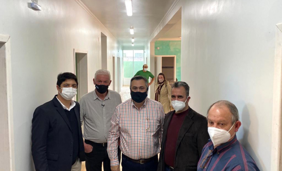 O secretário de Estado da Saúde, Beto Preto, acompanhou a vacinação contra a Covid-19 no município de Guaíra, na região Oeste, nesta quarta-feira (21). - Guaíra, 21/07/2021 - Foto: Gustavo Marçal/SESA