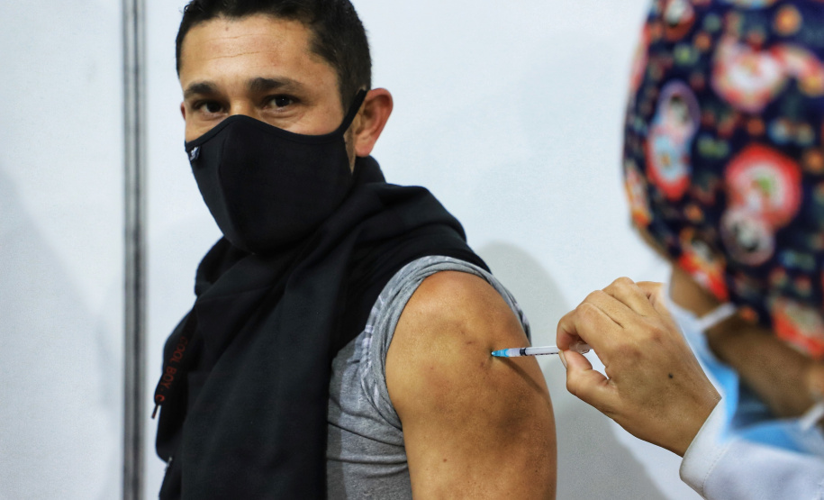 Três em cada quatro cidades paranaenses já vacinam a faixa dos 30 anos no Paraná
Foto: Jose Fernando Ogura /AEN
