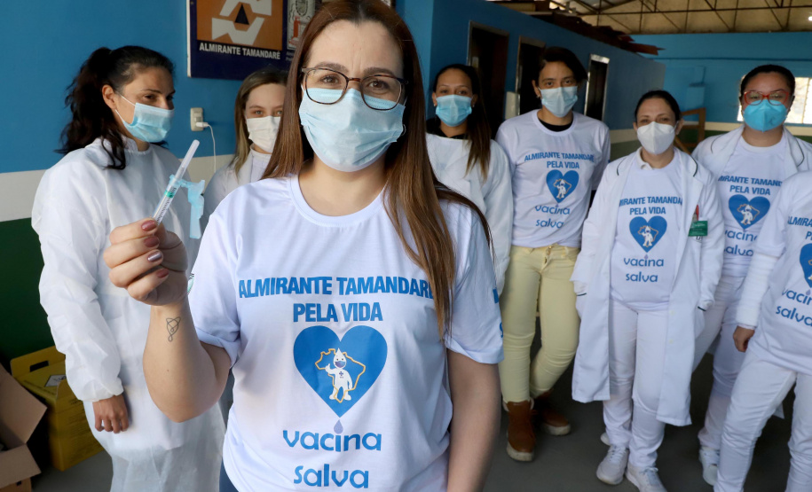 No Paraná, 2,1 milhões de pessoas entre 18 e 59 anos já foram vacinadas contra a Covid-19    Foto: Ari Dias /AEN