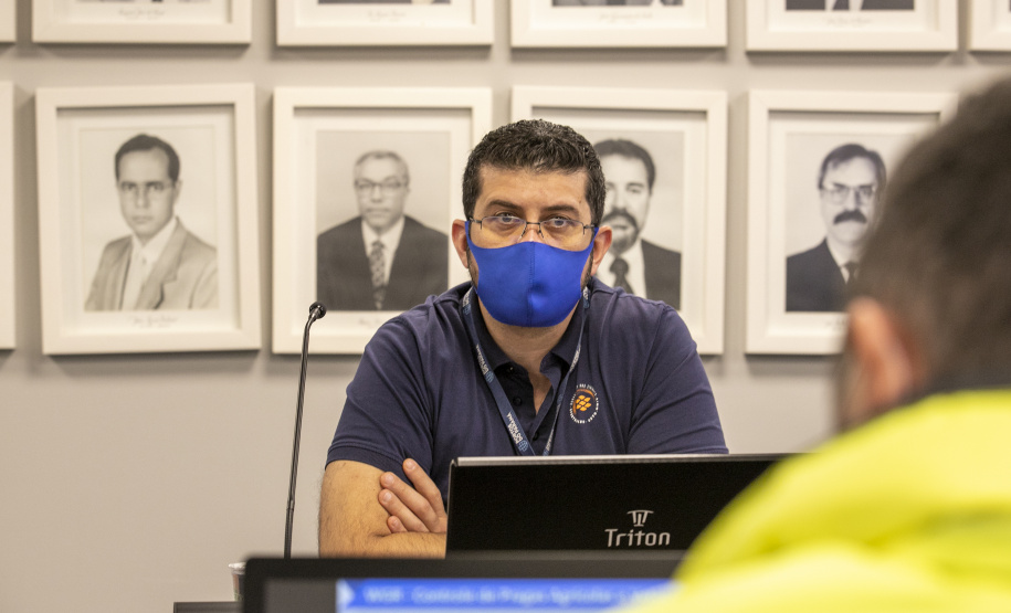 Com a promoção de workshops com prestadores de serviços portuários, equipe da Diretoria de Meio Ambiente da empresa pública visa aperfeiçoar os procedimentos para promover segurança ambiental, saúde e segurança no trabalho. -  Paranaguá, 22/07/2021  -  Foto: Claudio Neves/Portos do Paraná