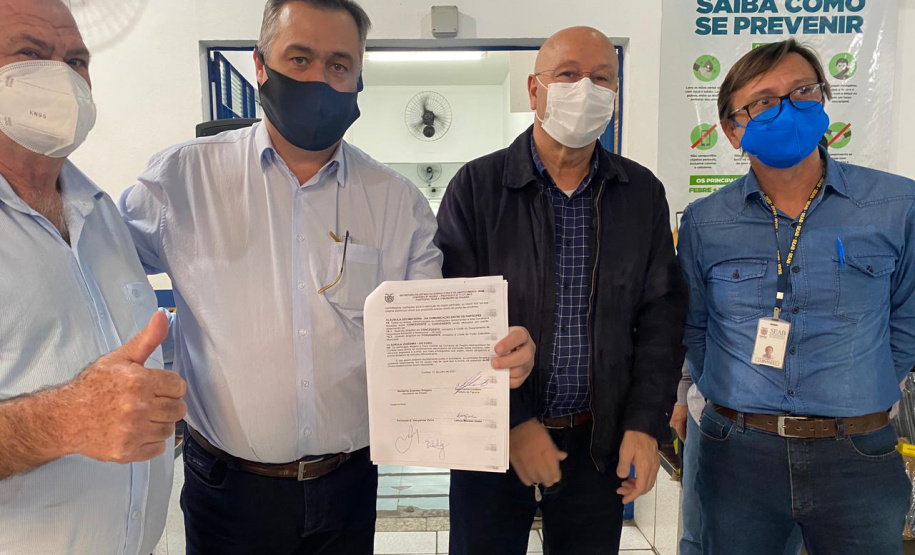 As obras do Ambulatório Médico de Especialidades (AME) de Jacarezinho, no Norte Pioneiro, deverão iniciar nos próximos meses. O secretário de Estado da Saúde, Beto Preto, autorizou a licitação da unidade ontem em visita ao município. -  Jacarezinho, 22/07/2021  -  Foto: Gustavo Marçal/SESA