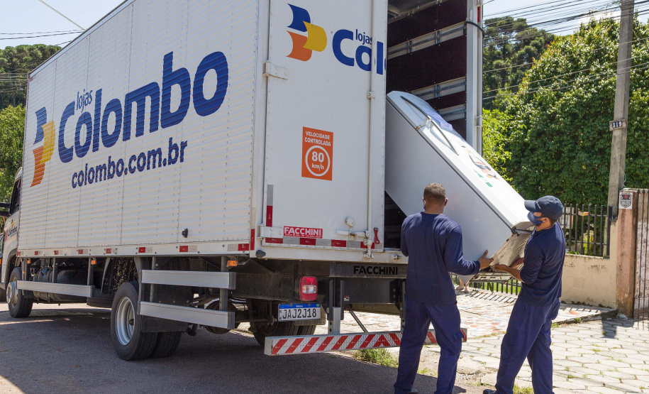 O projeto da Copel que incentiva a troca de eletrodomésticos antigos por unidades mais eficientes no consumo da energia por meio de bônus na compra terá uma última etapa na próxima segunda-feira (26).  - Curitiba, 23/07/2021  -  Foto: Valdenir Daniel Cavalheiro/Copel
