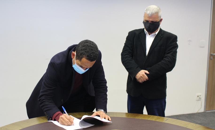 Segurança Pública e prefeituras de Toledo e Irati assinam termo de cooperação para compartilhamento de dados
Foto: SESP PR