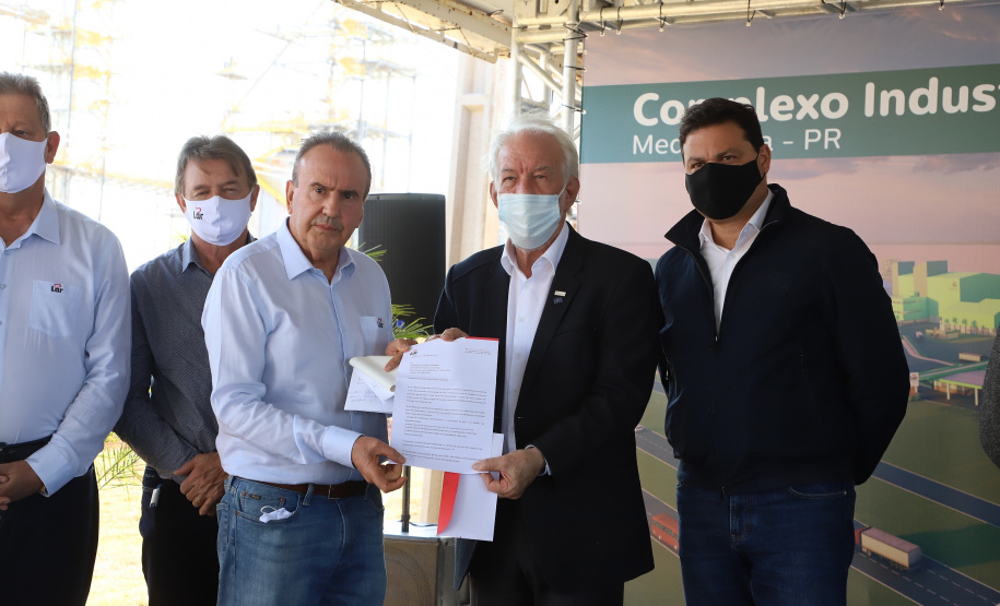O governador do Paraná em exercício, Darci Piana, visita a Cooperativa Agroindustrial Lar neste domingo (25), no Complexo Industrial de Bom Jesus, que acaba de concluir a primeira etapa das obras.   Foto:  Ari Dias/AEN