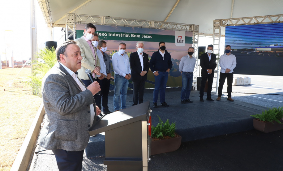 O governador do Paraná em exercício, Darci Piana, visita a Cooperativa Agroindustrial Lar neste domingo (25), no Complexo Industrial de Bom Jesus, que acaba de concluir a primeira etapa das obras.   Foto:  Ari Dias/AEN