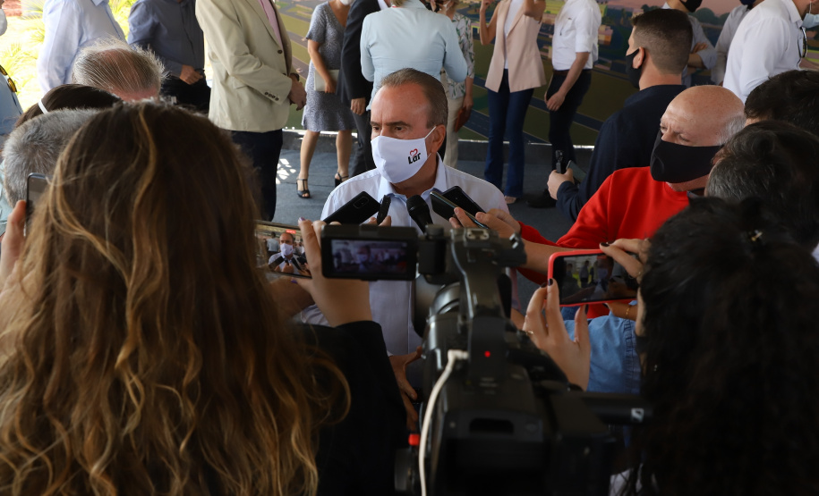O governador do Paraná em exercício, Darci Piana, visita a Cooperativa Agroindustrial Lar neste domingo (25), no Complexo Industrial de Bom Jesus, que acaba de concluir a primeira etapa das obras.   Foto:  Ari Dias/AEN
