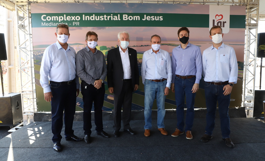 O governador do Paraná em exercício, Darci Piana, visita a Cooperativa Agroindustrial Lar neste domingo (25), no Complexo Industrial de Bom Jesus, que acaba de concluir a primeira etapa das obras.   Foto:  Ari Dias/AEN