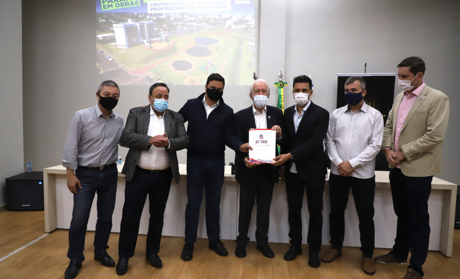 No aniversário de Medianeira, Estado anuncia retomada de obra do Centro de Educação Profissional
Foto: Ari Dias/AEN