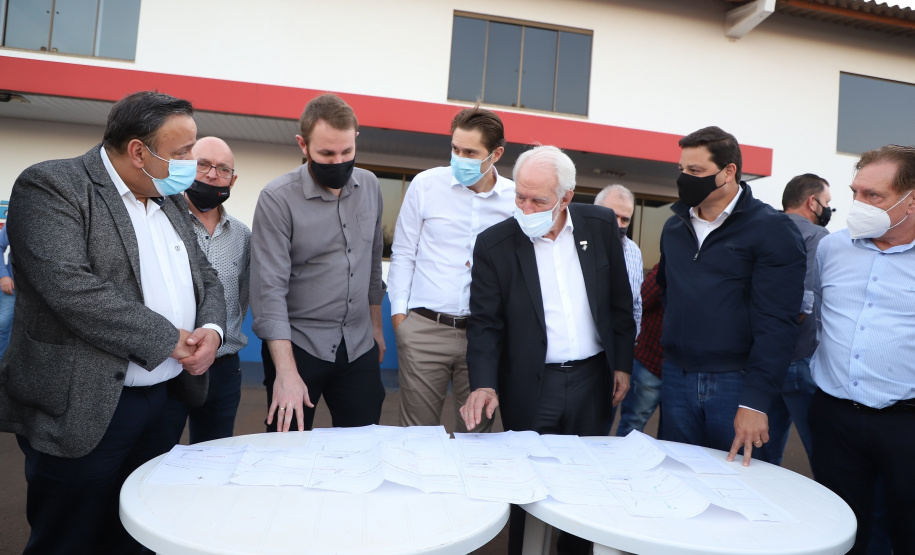 Darci Piana anuncia investimento de R$ 3,8 milhões em obras em Marechal Cândido RondonFoto: Ari Dias/AEN