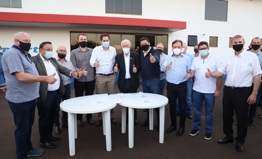 Darci Piana anuncia investimento de R$ 3,8 milhões em obras em Marechal Cândido RondonFoto: Ari Dias/AEN