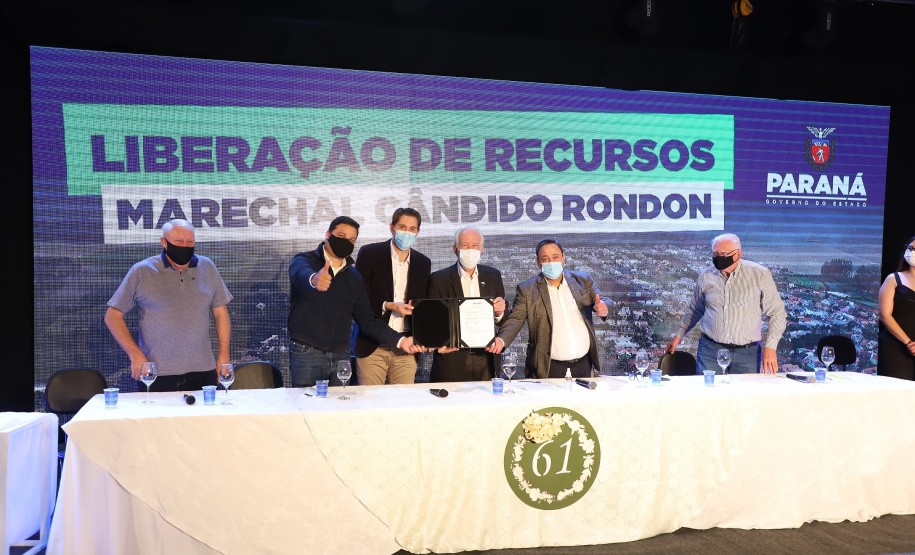Darci Piana anuncia investimento de R$ 3,8 milhões em obras em Marechal Cândido RondonFoto: Ari Dias/AEN
