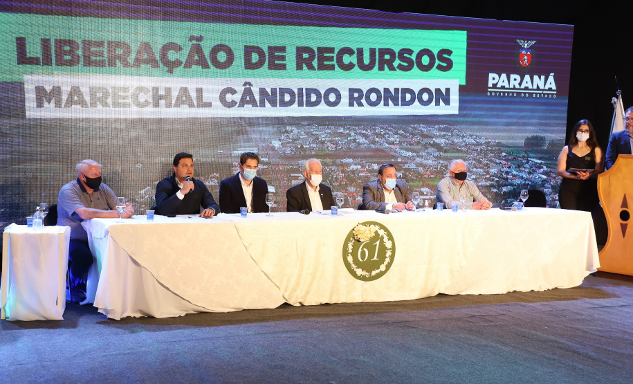 Darci Piana anuncia investimento de R$ 3,8 milhões em obras em Marechal Cândido RondonFoto: Ari Dias/AEN
