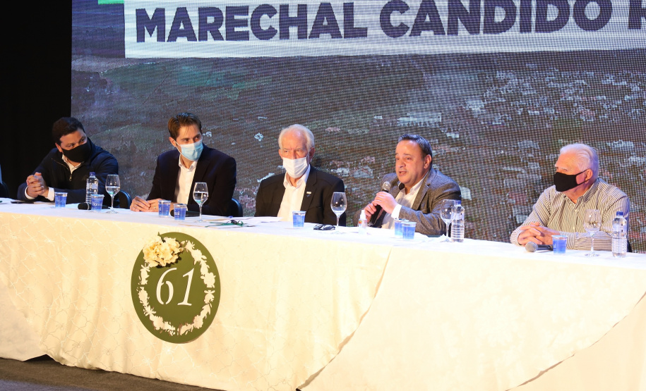 Darci Piana anuncia investimento de R$ 3,8 milhões em obras em Marechal Cândido RondonFoto: Ari Dias/AEN