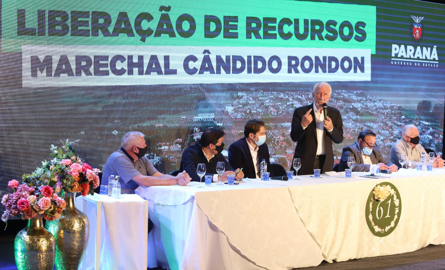 Darci Piana anuncia investimento de R$ 3,8 milhões em obras em Marechal Cândido RondonFoto: Ari Dias/AEN