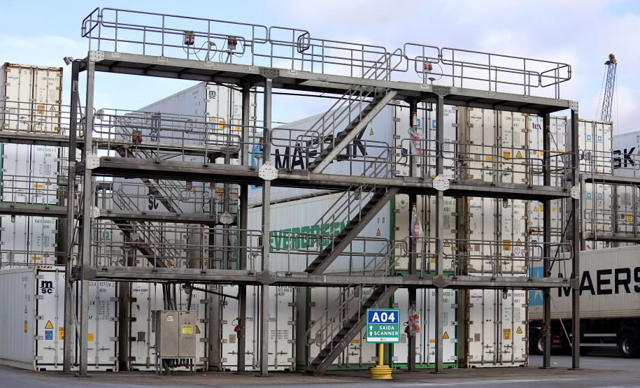 Movimentação de cargas em contêineres aumenta 12% no Porto de Paranaguá - Paranaguá, 26/07/2021 Foto: Claudio Neves/Portos do Paraná