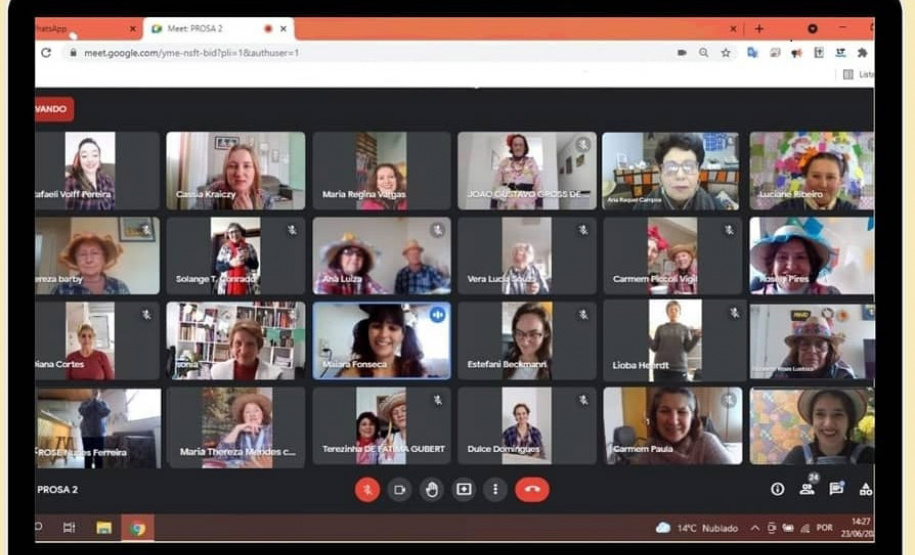 Na semana em que se comemora o Dia dos Avós (26 de julho), atividades voltadas para esse público ganham destaque no Estado. É o caso das universidades estaduais que oferecem, por meio da Universidade Aberta para a Terceira Idade (UATI), a possibilidade de uma educação continuada associada a atividades culturais e de lazer. -  Curitiba, 26/07/2021  -  Foto: SETI