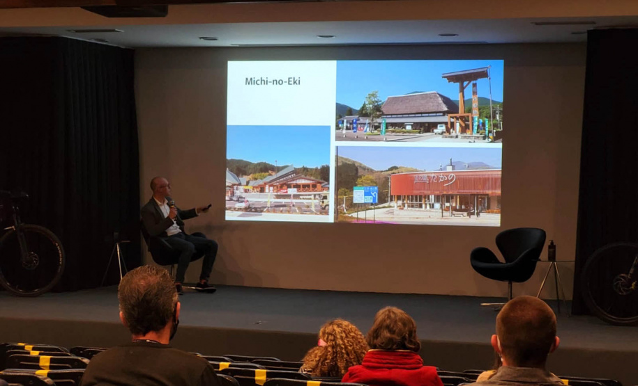 Evento debate sobre o desenvolvimento econômico por meio do cicloturismo  -  Curitiba, 27/07/2021  -  Foto: Invest Paraná