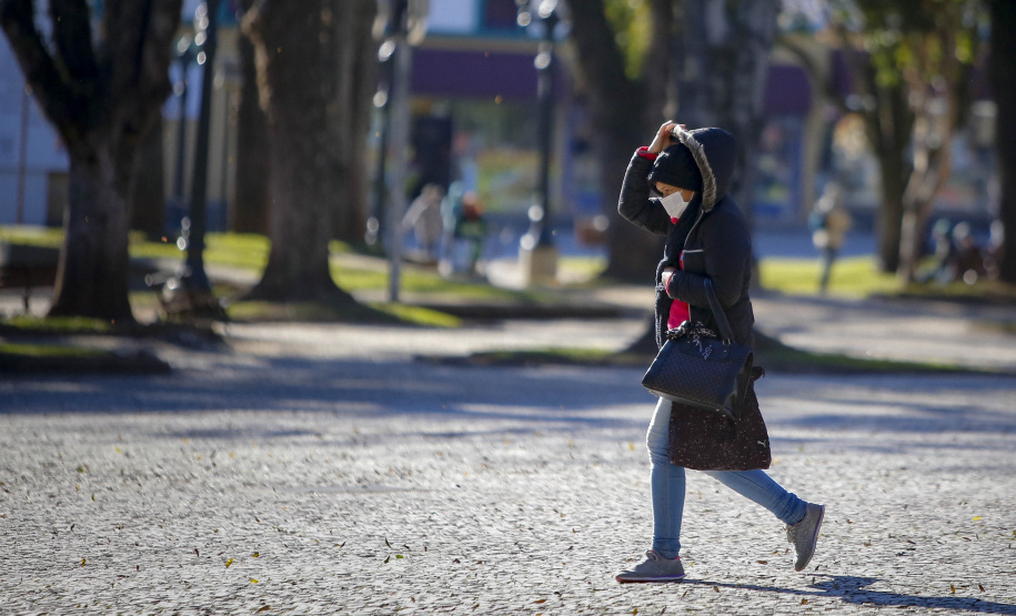 34 cidades paranaenses registram temperaturas negativas e 26 batem recorde do ano
Foto Gilson Abreu