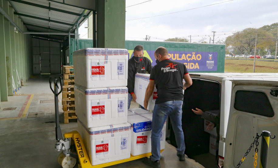 27/07/2021 - Nova remessa de vacinas contra o covid.
Foto Gilson Abreu/AEN