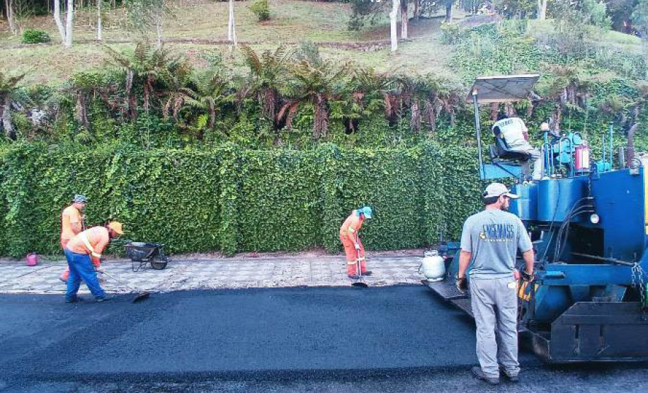 O Paranacidade, serviço social autônomo vinculado à Secretaria do Desenvolvimento Urbano e de Obras Públicas, comemora nesta sexta-feira (30) 25 anos de existência. Neste período, 17 mil obras, ações e serviços nos municípios paranaenses somaram investimentos de mais de R$ 15,4 bilhões. - Foto: Paranácidade/SEDU