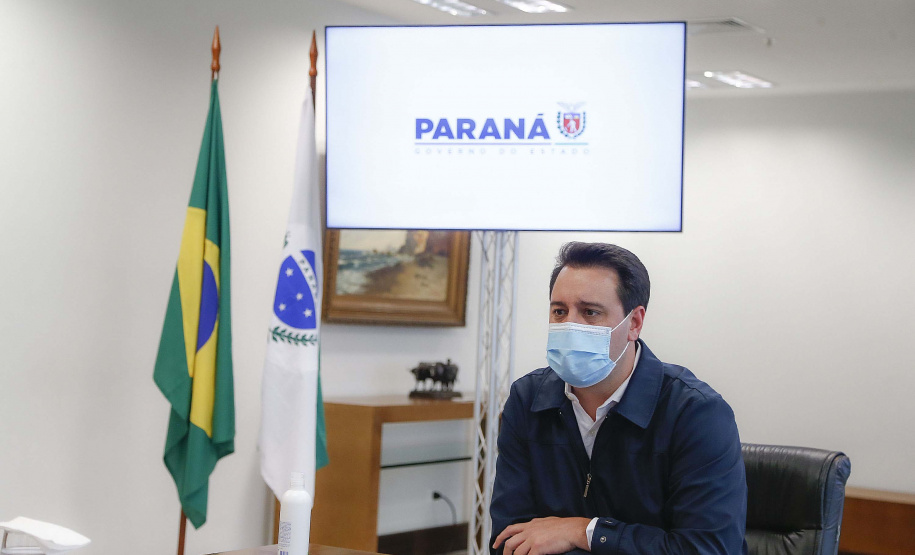 O governador Carlos Massa Ratinho Junior reforçou nesta terça-feira (27) o compromisso do Estado em atender a população paranaense, especialmente a parcela mais vulnerável, durante a massa de ar polar prevista para atingir a Região Sul nos próximos dias. Foto: Jonathan Campos/AEN