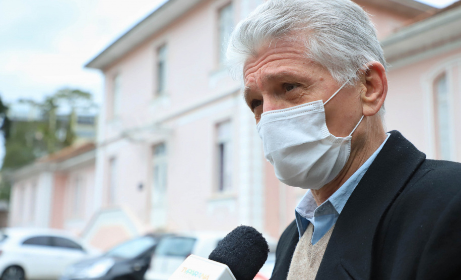 O Governo do Estado realizou na manhã desta quarta-feira (28) a primeira entrega de alimentos do Programa Compra Direta Paraná em Curitiba em 2021