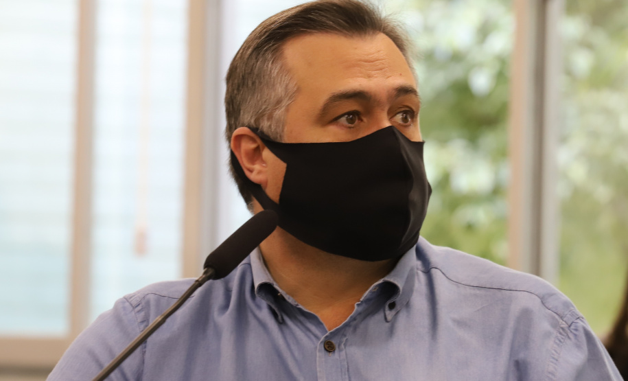 O secretario do Estado da Saude, Beto Preto reunido com as regionais de Saude junto com o Ministério da Saude sobre a analise e resultados da investigação da variante Delta.Foto: Geraldo Bubniak/AEN