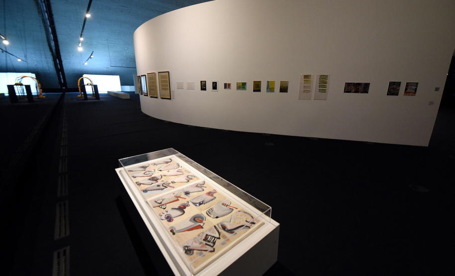 Schwanke, Uma Poética Labirintica.Museu Oscar Niemeyer(MON).Curitiba, 27 de abril de 2021.Foto: Kraw Penas/SECC.