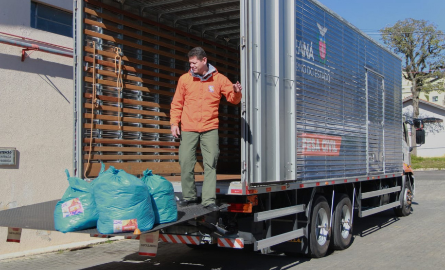 Outras 40 mil peças serão distribuídas pela Defesa Civil estadual ainda nesta semana para famílias do Sul e Centro-Sul, duas das regiões mais frias. Até o final desta semana, ao menos 79 municípios serão atendidos com as doações. Foto: Alessandro Vieira/AEN