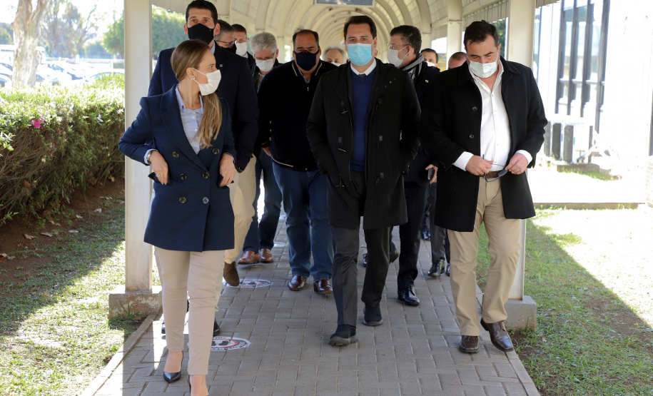 Em comemoração ao Dia do Agricultor, o governador Carlos Massa Ratinho Junior participou nesta quarta-feira (28), na fábrica da New Holland, em Curitiba, do lançamento do Colheitômetro. Foto: Ari Dias/AEN