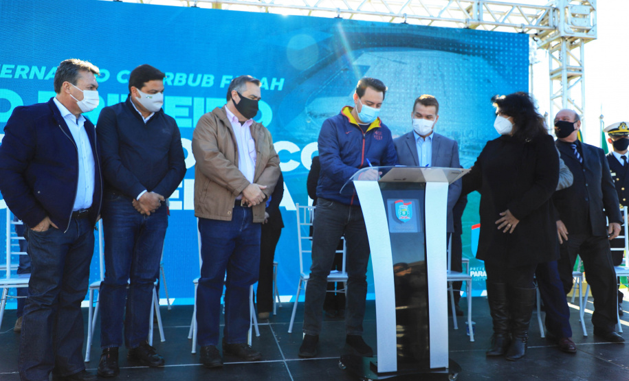 O governador Carlos Massa Ratinho Junior participou nesta quinta-feira (29) das comemorações dos 373 anos de Paranaguá, a cidade mais antiga do Paraná. - Paranaguá, 29/07/2021 - Foto: José Fernando Ogura/AEN