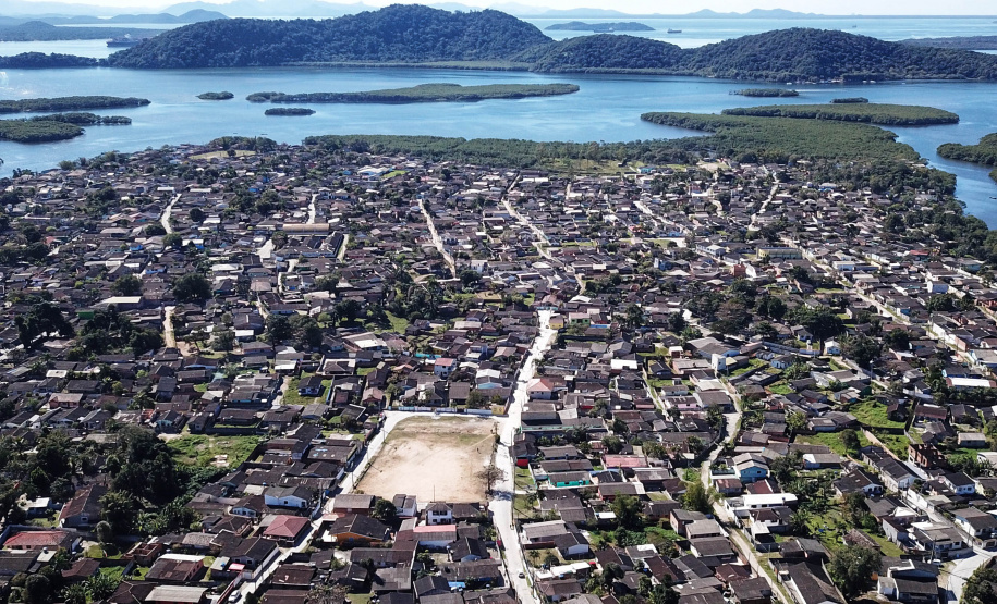 O governador Carlos Massa Ratinho Junior participou nesta quinta-feira (29) das comemorações dos 373 anos de Paranaguá, a cidade mais antiga do Paraná. - Paranaguá, 29/07/2021 - Foto: José Fernando Ogura/AEN