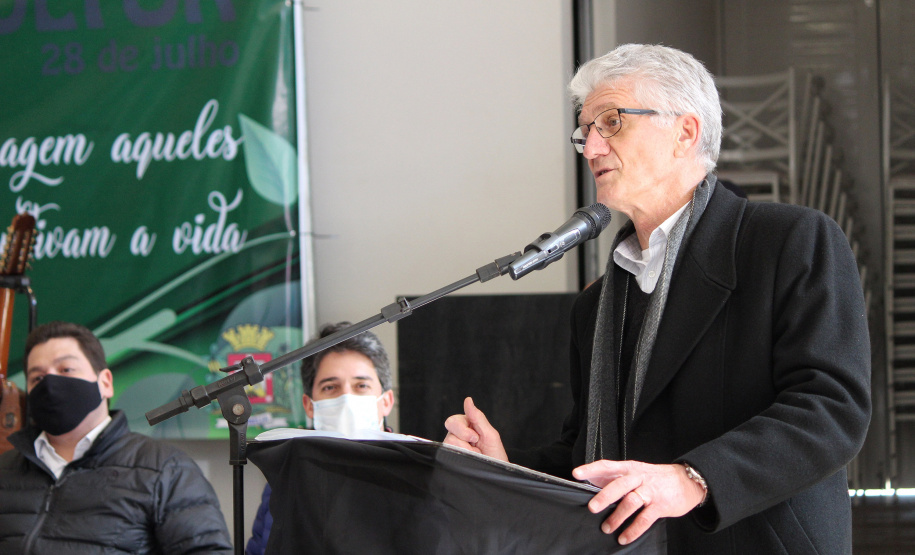 O vice-governador Darci Piana inaugurou nesta quinta-feira (29), em Corbélia, no Oeste do Paraná, uma Unidade Básica de Saúde (UBS) no bairro Santa Catarina e de uma quadra de esportes no Jardim Juliana. Na foto, o secretário da Agricultura, Norberto Ortigara  -  Corbélia, 29/07/2021  -  Foto: Gisele Barão