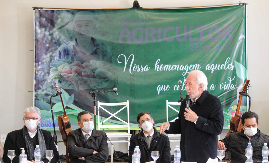 O vice-governador Darci Piana inaugurou nesta quinta-feira (29), em Corbélia, no Oeste do Paraná, uma Unidade Básica de Saúde (UBS) no bairro Santa Catarina e de uma quadra de esportes no Jardim Juliana.  -  Corbélia, 29/07/2021  -  Foto: Gisele Barão