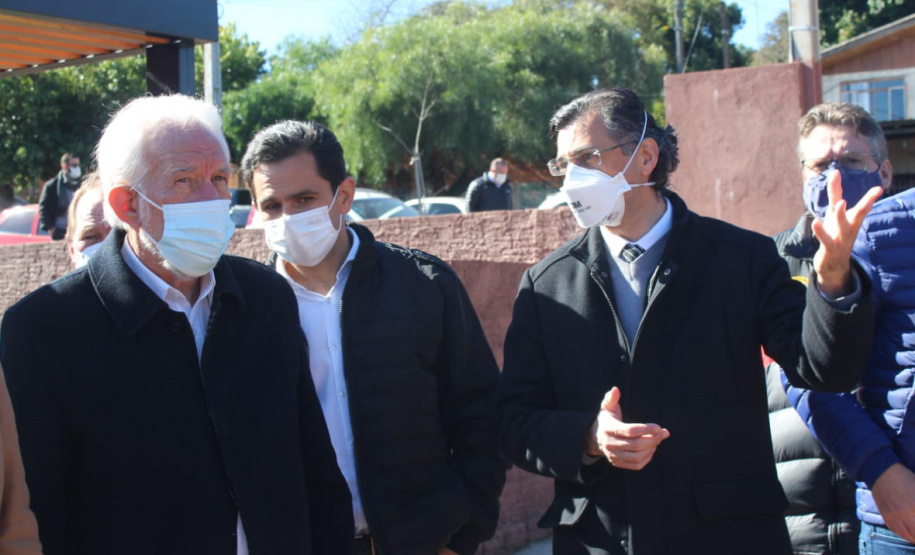 O vice-governador Darci Piana inaugurou nesta quinta-feira (29), em Corbélia, no Oeste do Paraná, uma Unidade Básica de Saúde (UBS) no bairro Santa Catarina e de uma quadra de esportes no Jardim Juliana.Foto: Gisele Barão