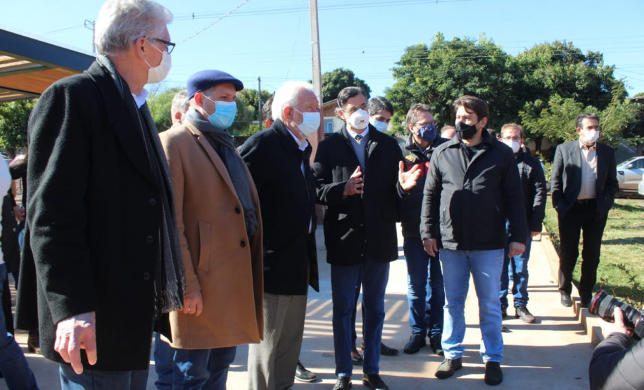O vice-governador Darci Piana inaugurou nesta quinta-feira (29), em Corbélia, no Oeste do Paraná, uma Unidade Básica de Saúde (UBS) no bairro Santa Catarina e de uma quadra de esportes no Jardim Juliana.Foto: Gisele Barão