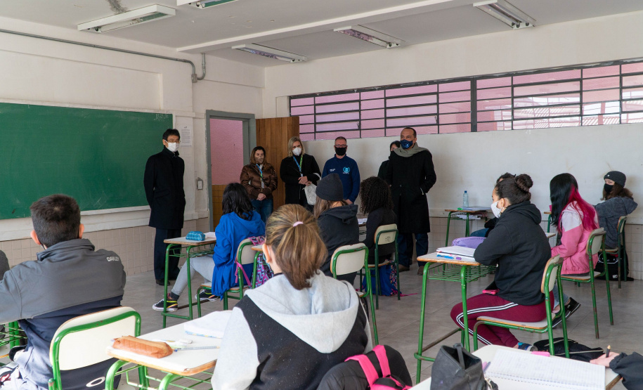 Cônsul do Japão visita escola cívico-militar que celebrou imigração japonesa    Foto Anderson Pedroso/SEED
