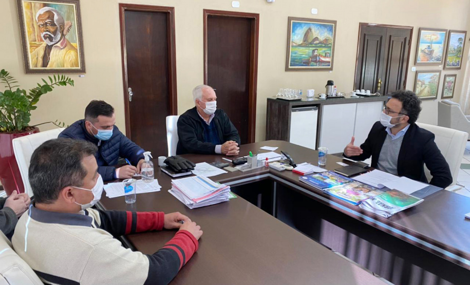 Heraldo Neves e Wellington Dalmaz, também foram recebidos nesta semana nas prefeituras de Nova Esperança e Paranavaí, no noroeste do Estado.  Foto: Fomento Paraná