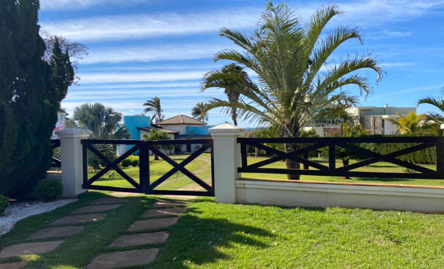 Uma nova regulamentação para o licenciamento ambiental de uso e ocupação das bordas do Reservatório Xavantes, na região do Angra Doce, será analisada pela Secretaria do Desenvolvimento Sustentável e do Turismo (Sedest). O anúncio foi feito pelo secretário da pasta, Márcio Nunes, durante visita no município de Carlópolis, nesta quinta-feira (29).  -  Curitiba, 29/07/2021  -  Foto: SEDEST