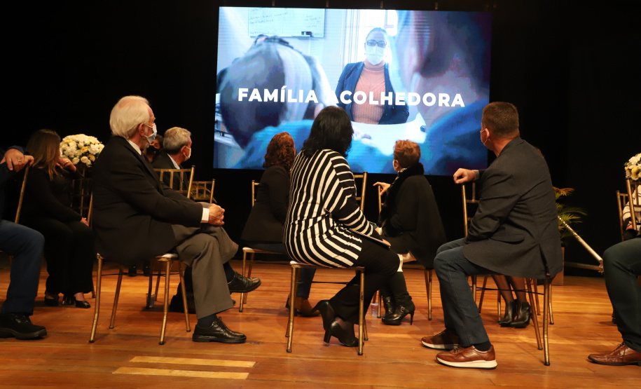 Vice-governador Darci Piana, recebe a ministra Damaris Alves, do Ministério da Mulher, da Família e dos Direitos Humanos  -  Paranaguá, 02/08/2021  -  Foto: Ari Dias/AEN