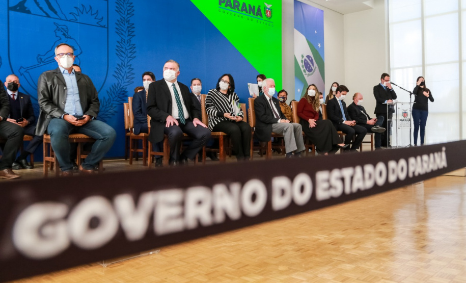 O vice governador Darci Piana recebe nesta segunda-feira (02) a ministra da Mulher, da Família e dos Direitos Humanos, Damares Alves no Palacio Iguacu. Curitiba, 02/08/2021 - Foto: Valdelino Pontes/AEN