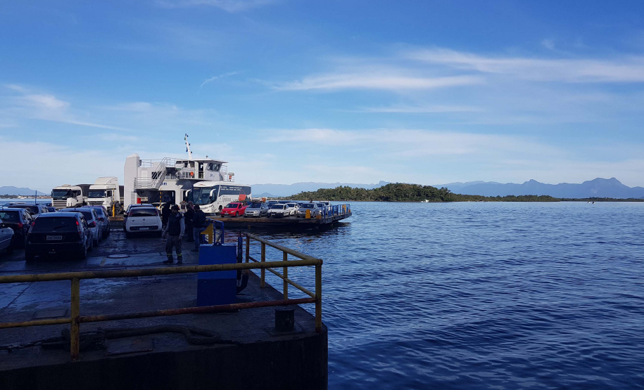 CGE inspeciona travessia da Baía de Guaratuba. Foto: CGE