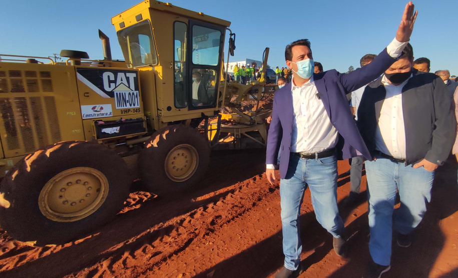 O governador Carlos Massa Ratinho Junior fez nesta segunda-feira (02) a primeira visita técnica às obras de readequação do Trevo Cataratas, em Cascavel, na Região Oeste. - Cascavel, 02/08/2021 - Foto:Jonathan Campos/AEN
