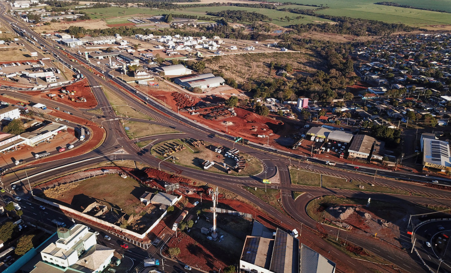 O governador Carlos Massa Ratinho Junior fez nesta segunda-feira (02) a primeira visita técnica às obras de readequação do Trevo Cataratas, em Cascavel, na Região Oeste. - Cascavel, 02/08/2021 - Foto: José Fernando ogura/AEN