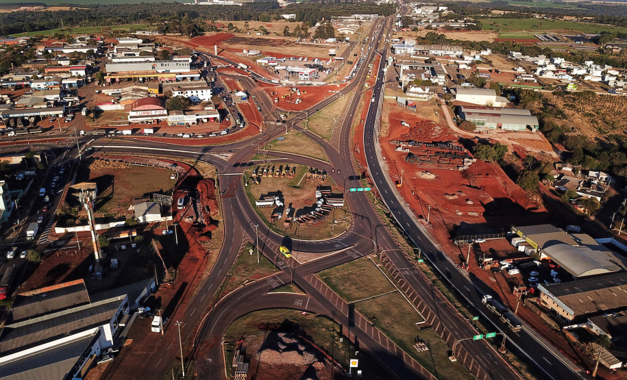 O governador Carlos Massa Ratinho Junior fez nesta segunda-feira (02) a primeira visita técnica às obras de readequação do Trevo Cataratas, em Cascavel, na Região Oeste. - Cascavel, 02/08/2021 - Foto: José Fernando ogura/AEN