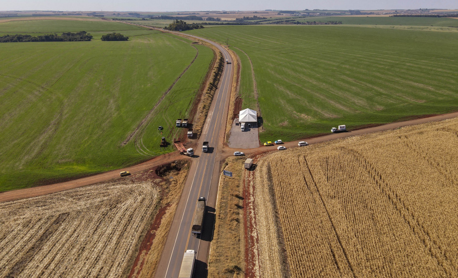 02/08/2021 Governador Carlos Massa Ratinho Junior lança pedra fundamental duplicação do Contorno Oeste de Cascavel.
Foto Gilson Abreu/AEN