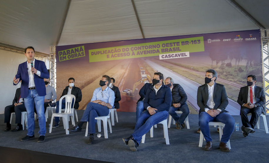 02/08/2021 Governador Carlos Massa Ratinho Junior lança pedra fundamental duplicação do Contorno Oeste de Cascavel.
Foto Gilson Abreu/AEN