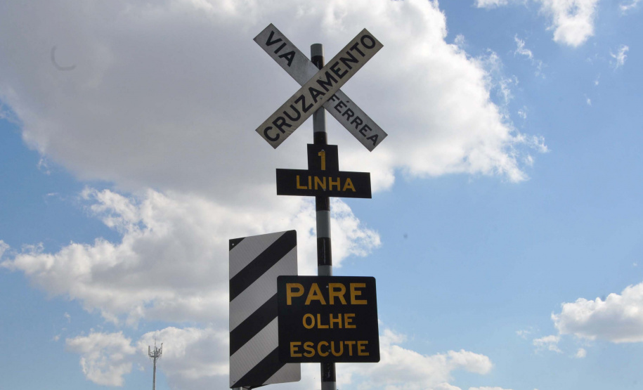 Pensando em novas soluções para otimizar a mobilidade urbana e a segurança do trânsito em Curitiba, a Superintendência de Trânsito (Setran), em parceria com a Rumo e o Departamento de Trânsito do Paraná (Detran-PR), iniciou nesta segunda-feira (2) os testes do projeto “PN Sensoreada”.Foto: Adilson P. Santana/DetranPR