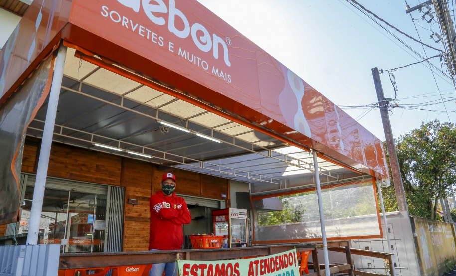 28/07/2021 - José Carlos, sorveteria Gebon Capão Raso.Foto : Gilson Abreu/AEN