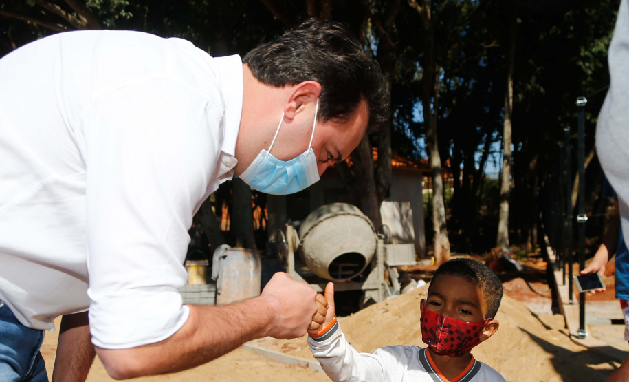 Governador Carlos Massa Ratinho Junior visita o Parque Urbano Xibiu, em Diamante do Norte. Foto: Jonathan Campos/AEN
